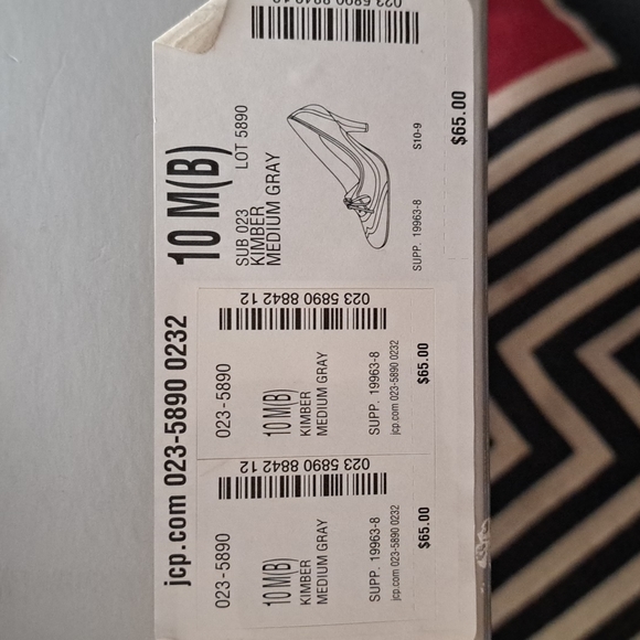 LNIB Worthington Heels - Picture 12 of 12